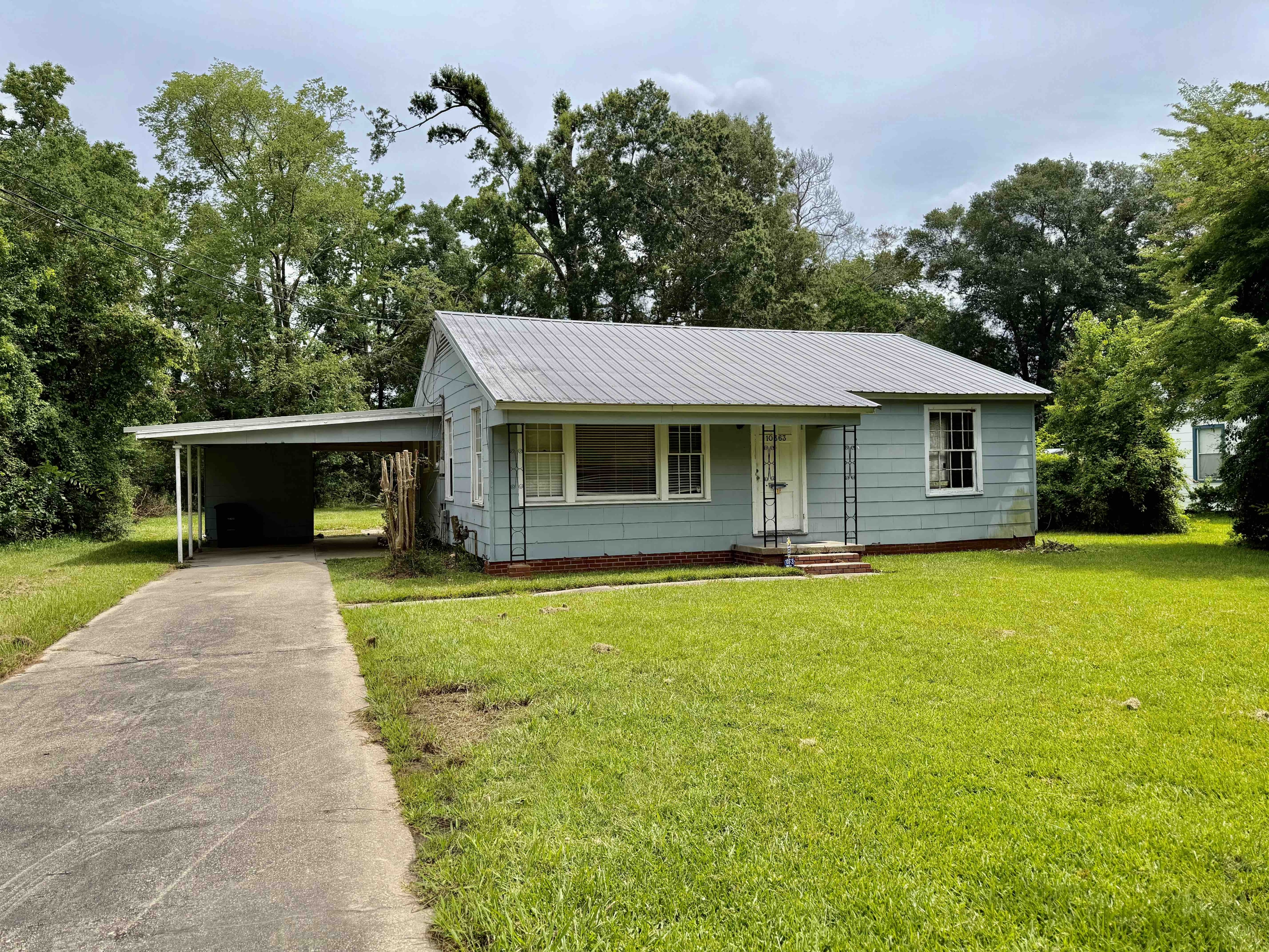 Property main image