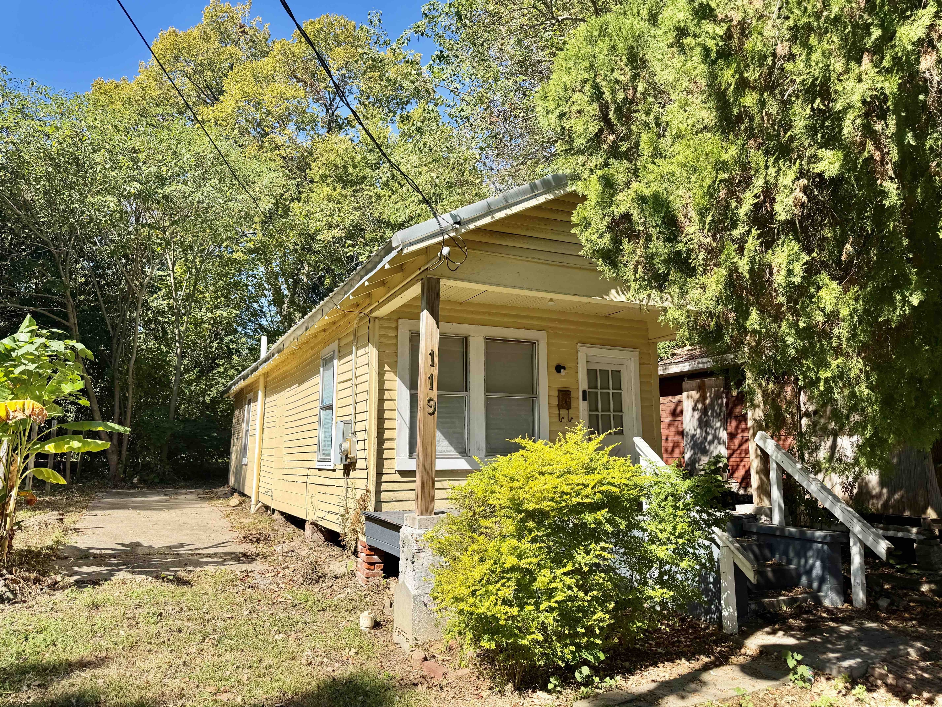 Property main image