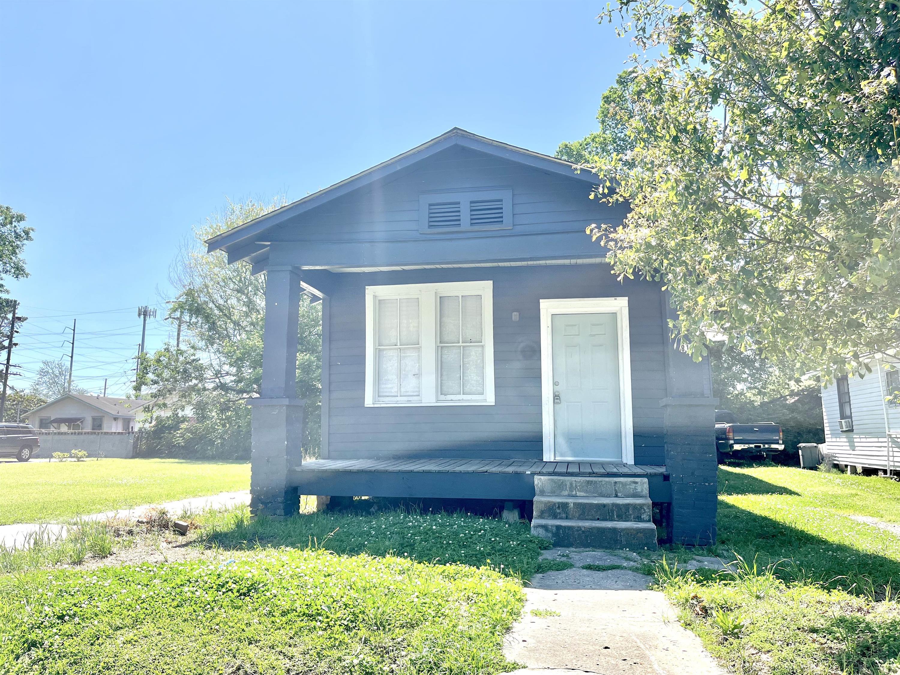 814 S. 16th Street